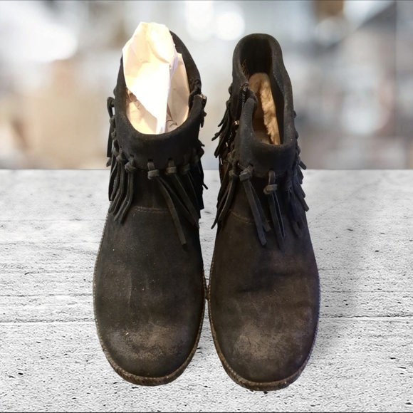 Like new UGGs Shenendoah Australia boots/booties size 8 - Picture 6 of 14